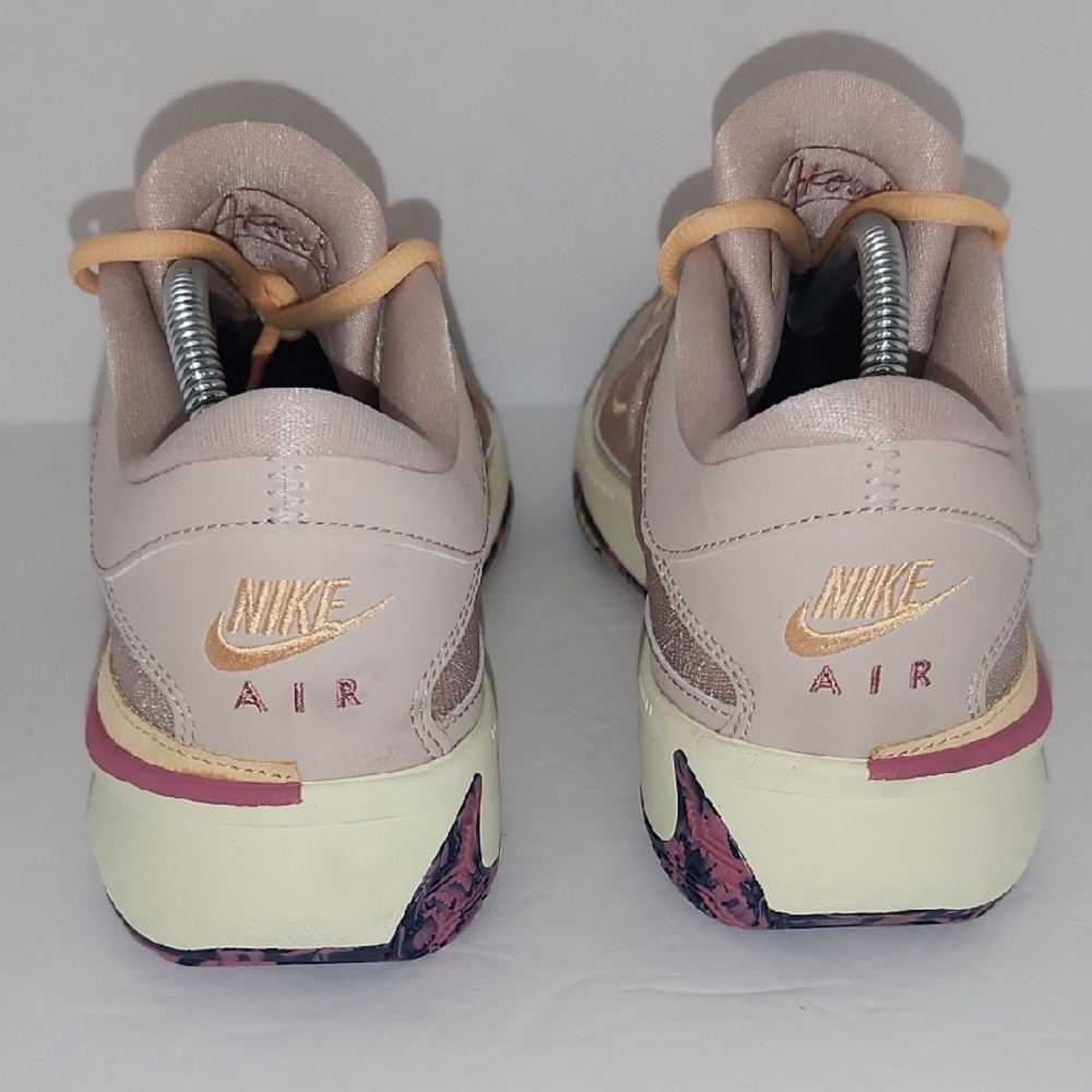Nike Zoom Freak 5 Fossil Stone Sneakers - Picture 4 of 9